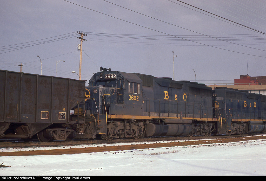 BO 3692 Showing signs of being temporarily leased to the ATSF in 1979-1980 and temporarily renumbered to BO 9692 and back to BO 3692 when the lease ended